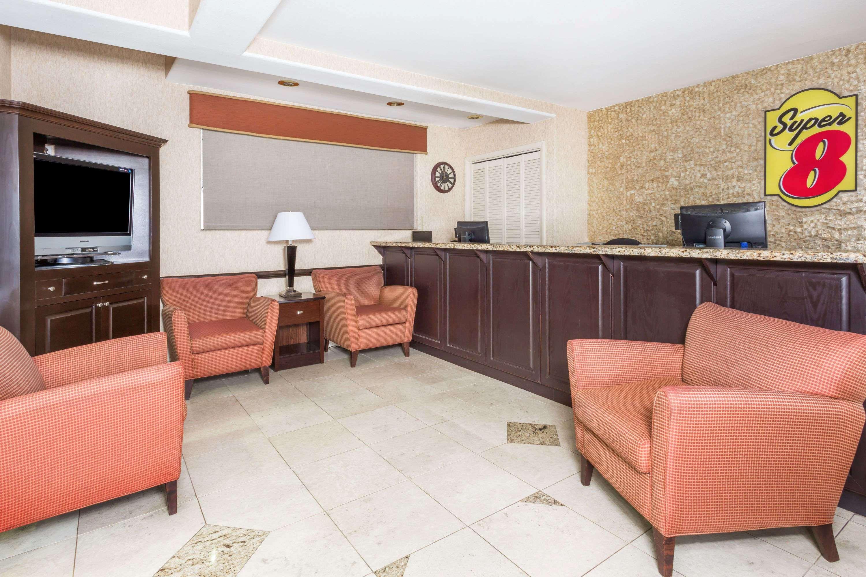 Super 8 By Wyndham Phoenix Downtown Екстер'єр фото